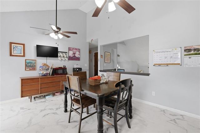 1800 Patricia Drive, Kearney, MO 64060
