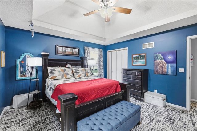 1800 Patricia Drive, Kearney, MO 64060