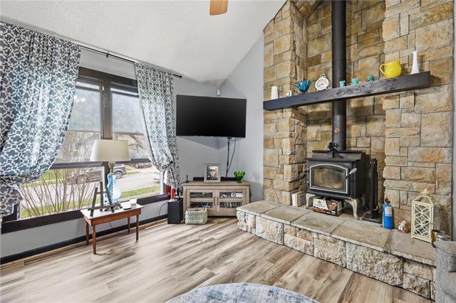 1800 Patricia Drive, Kearney, MO 64060
