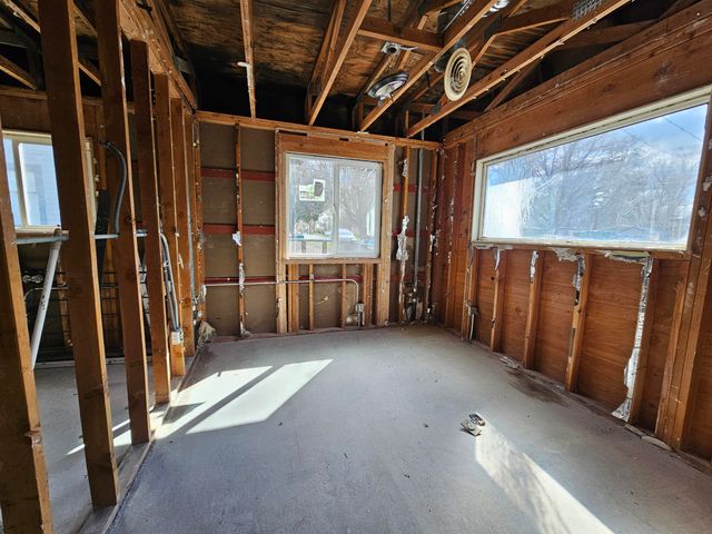 733 E Main Street, Klamath Falls, OR 97601