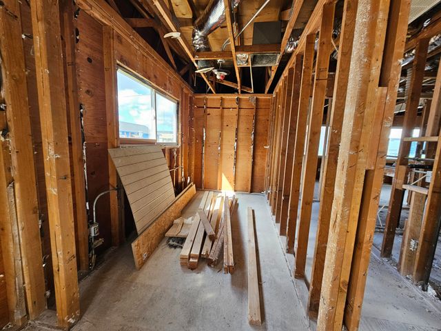 733 E Main Street, Klamath Falls, OR 97601