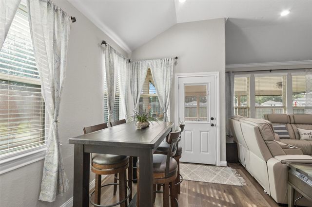 123 Carriage Court, Magnolia, TX 77354