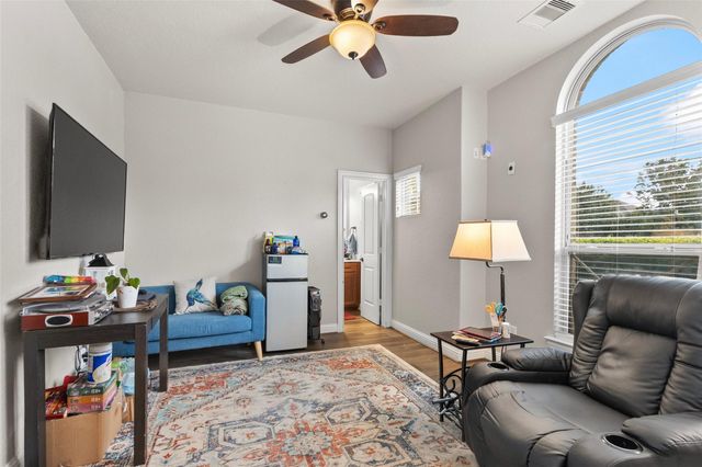 123 Carriage Court, Magnolia, TX 77354