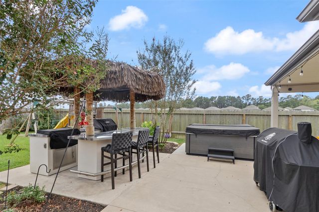 123 Carriage Court, Magnolia, TX 77354