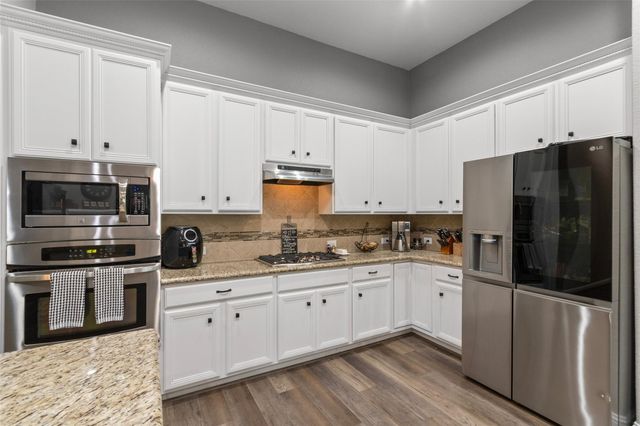 123 Carriage Court, Magnolia, TX 77354
