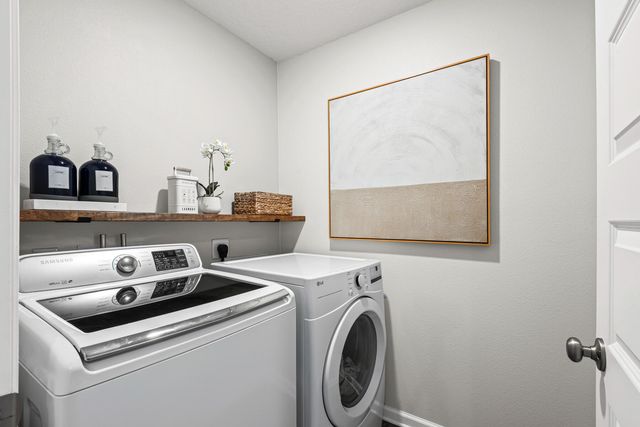 412 Scarborough Street, Crestview, FL 32539