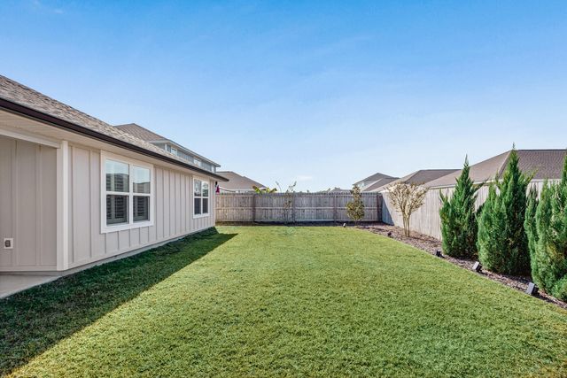 412 Scarborough Street, Crestview, FL 32539