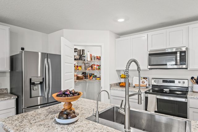 412 Scarborough Street, Crestview, FL 32539