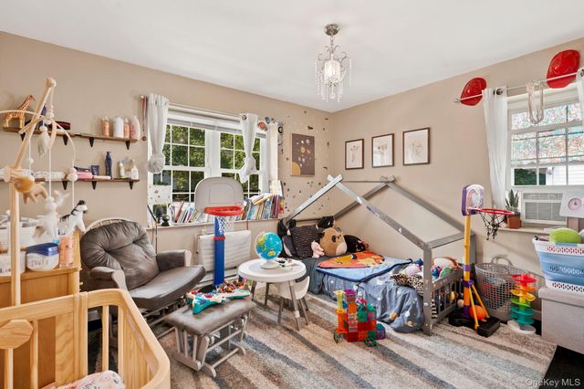 61 Lorraine Terrace 246, Mount Vernon, NY 10553