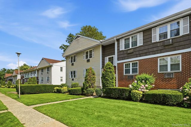 61 Lorraine Terrace 246, Mount Vernon, NY 10553