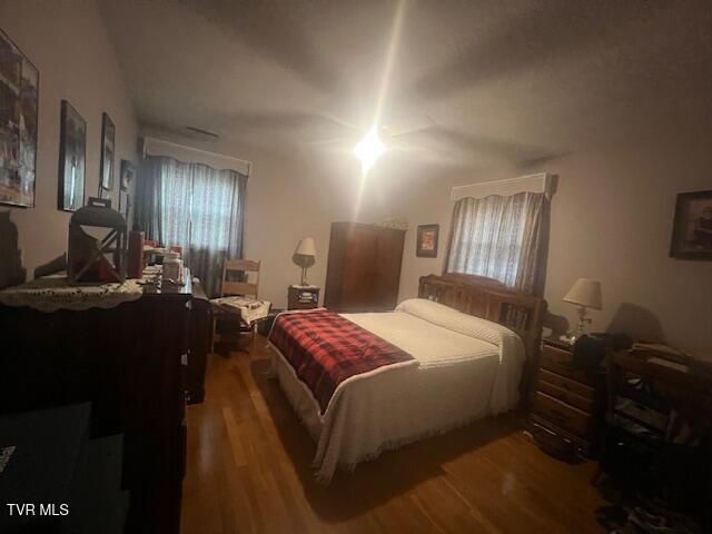 8 Hemlock Street, Bristol, TN 37620