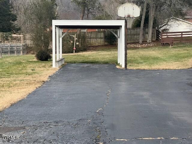 8 Hemlock Street, Bristol, TN 37620