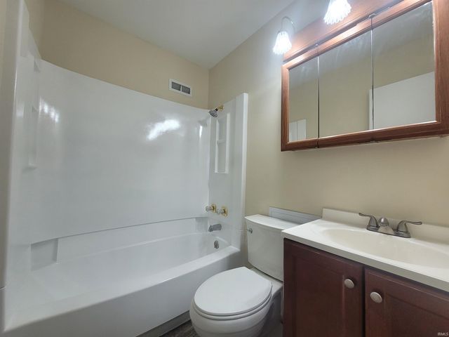 2404 Bennett Road, Lafayette, IN 47909