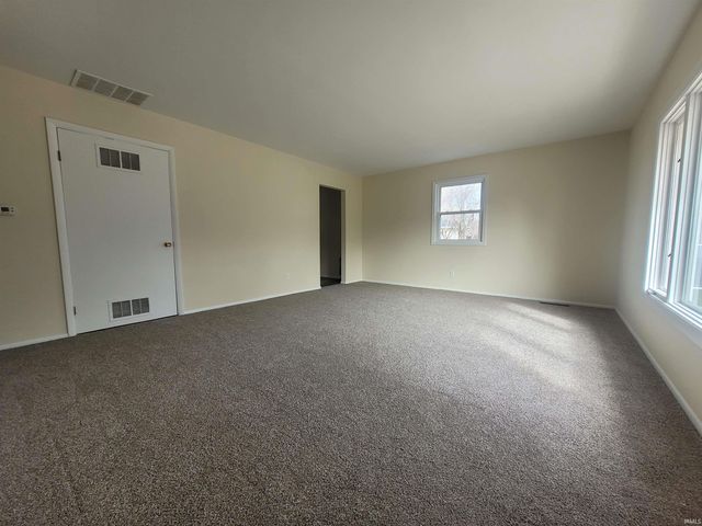 2404 Bennett Road, Lafayette, IN 47909