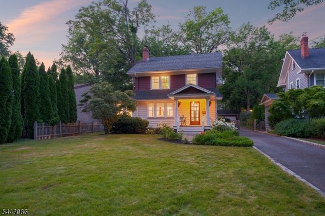 65 Tuscan Rd, Maplewood Twp., NJ 07040
