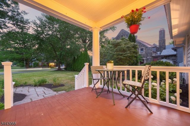 65 Tuscan Rd, Maplewood Twp., NJ 07040