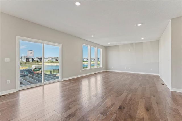 1505 SE Bailey Farms Parkway, Lee's Summit, MO 64081