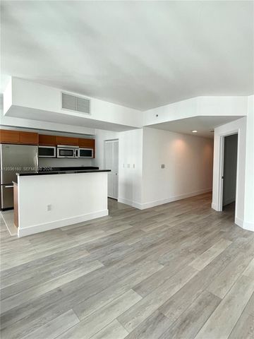 253 NE 2nd St 2108, Miami, FL 33132