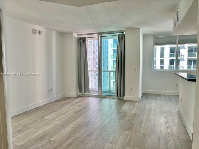 253 NE 2nd St 2108, Miami, FL 33132