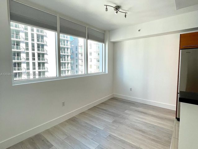 253 NE 2nd St 2108, Miami, FL 33132