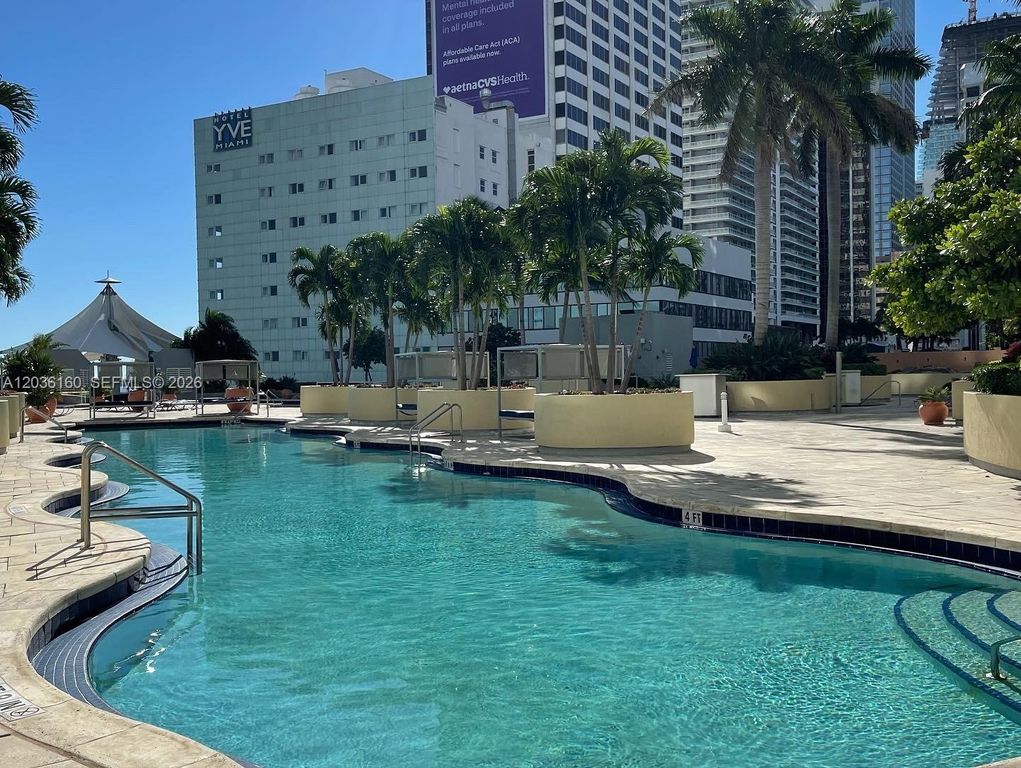 253 NE 2nd St 2108, Miami, FL 33132