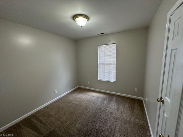 1102 Maury Lane, Greensboro, NC 27401
