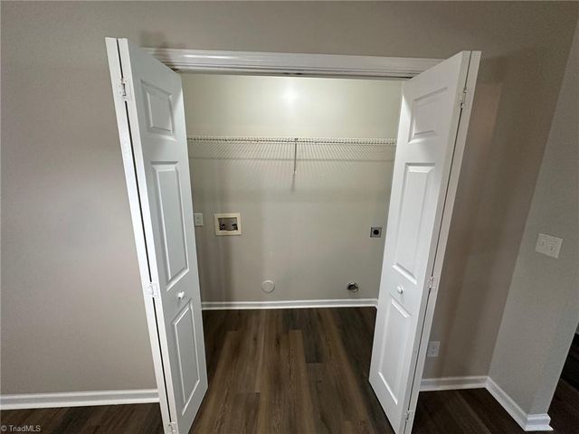 1102 Maury Lane, Greensboro, NC 27401