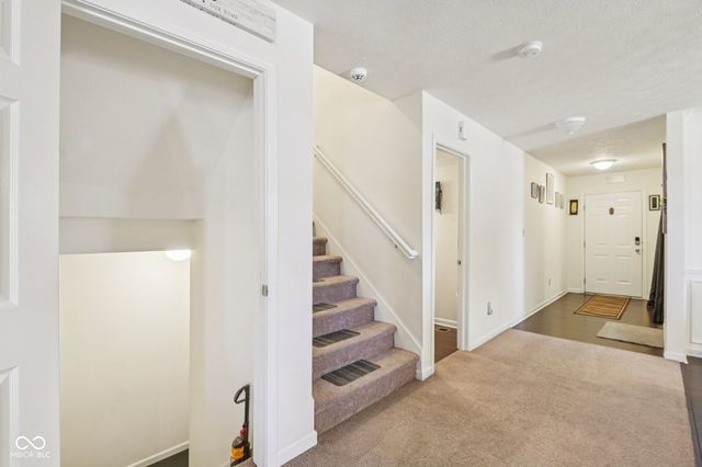 11502 Ross Park Drive, Indianapolis, IN 46229