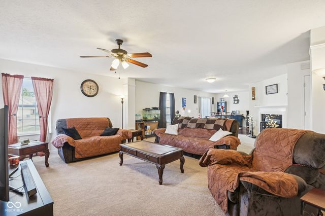 11502 Ross Park Drive, Indianapolis, IN 46229