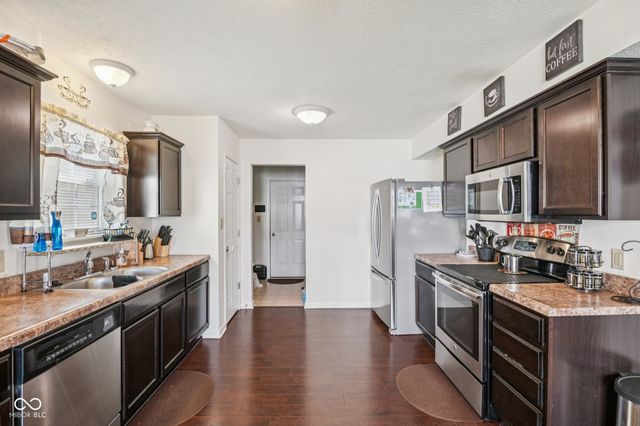 11502 Ross Park Drive, Indianapolis, IN 46229