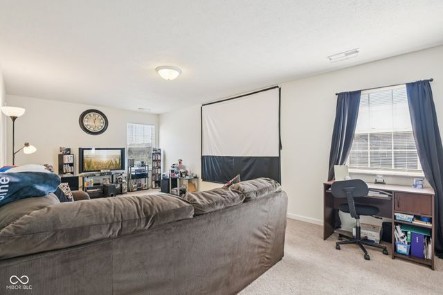 11502 Ross Park Drive, Indianapolis, IN 46229