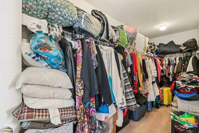 11502 Ross Park Drive, Indianapolis, IN 46229