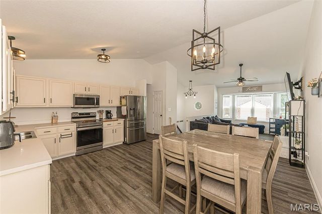 6408 Flagstone Court, Unincorporated, MO 63052