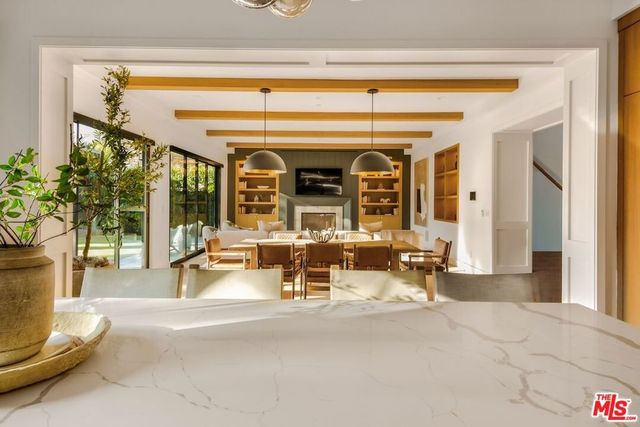 4261 Denny Avenue, Toluca Lake, CA 91602