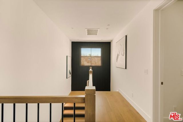 4261 Denny Avenue, Toluca Lake, CA 91602