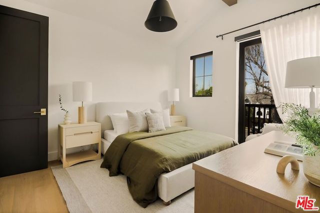 4261 Denny Avenue, Toluca Lake, CA 91602