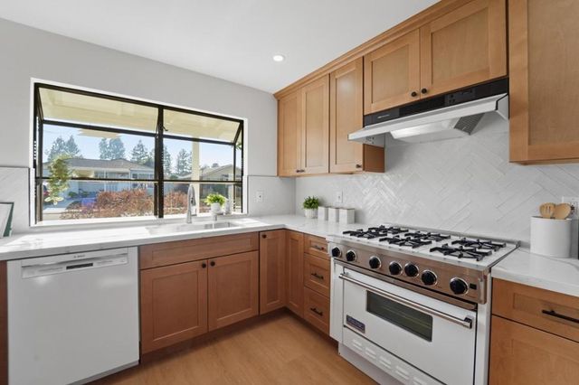 41392 Beatrice Street, Fremont, CA 94539