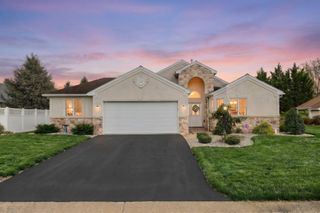 1436 WHEATFIELD DR, York, PA 17408