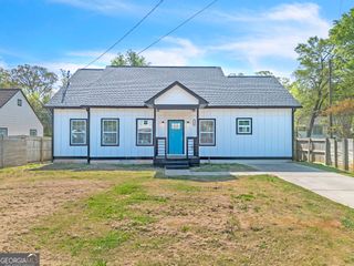 1136 Oak Knoll Terrace SE, Atlanta, GA 30315