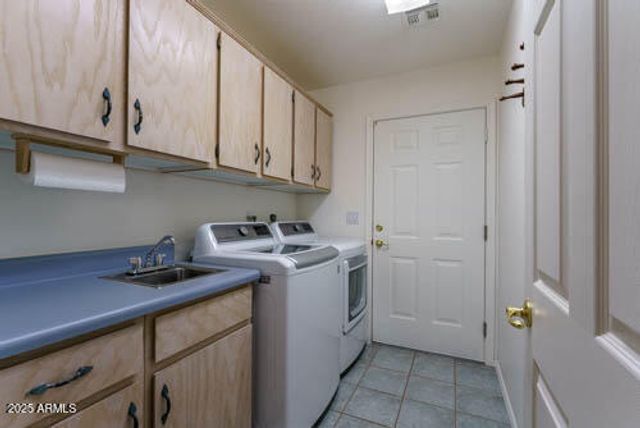 11303 E LAGUNA AZUL Circle, Mesa, AZ 85209