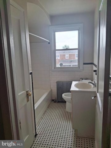 712 CHESTNUT HILL AVE, Baltimore, MD 21218