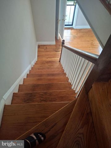 712 CHESTNUT HILL AVE, Baltimore, MD 21218