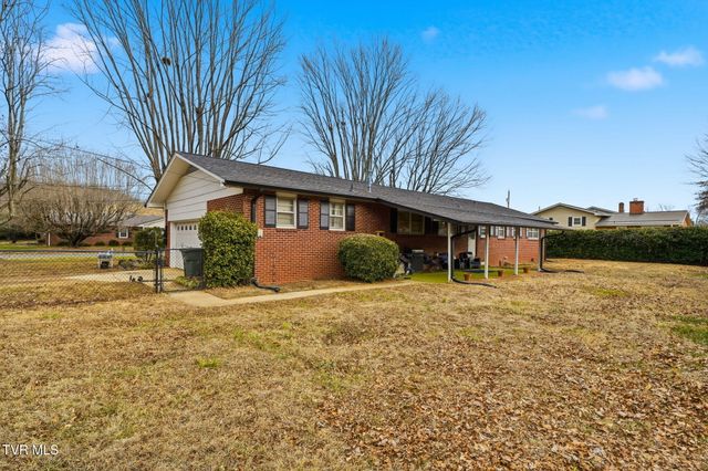 1200 Michigan Avenue, Elizabethton, TN 37643