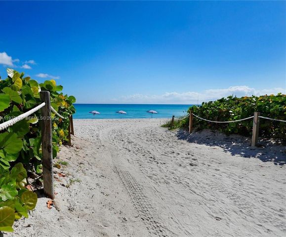 401 69th St 613, Miami Beach, FL 33141