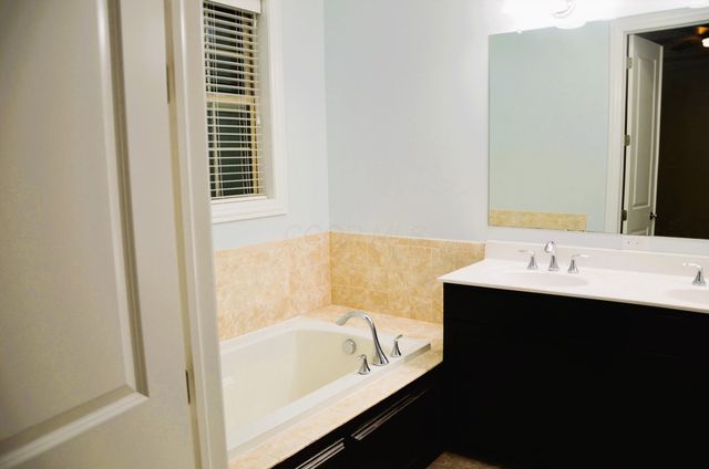 4194 Troutbrook Drive, 127 127, Dublin, OH 43017