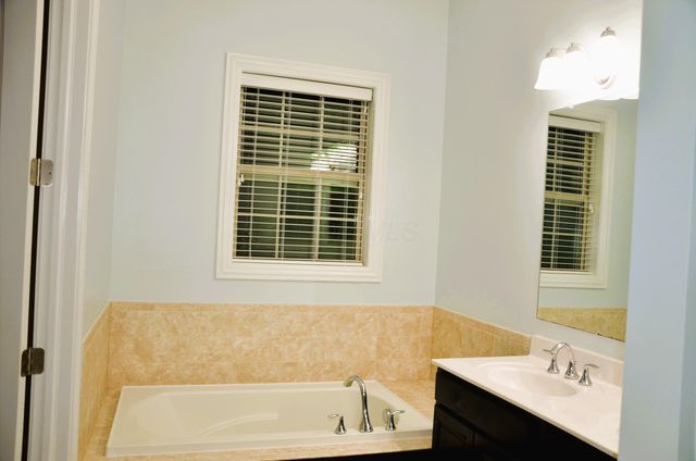 4194 Troutbrook Drive, 127 127, Dublin, OH 43017