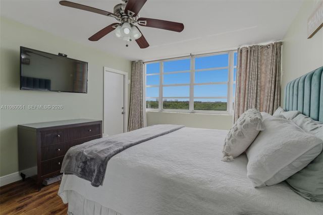 2841 NE 163rd Street 802, North Miami Beach, FL 33160