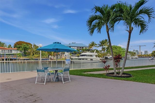 2841 NE 163rd Street 802, North Miami Beach, FL 33160