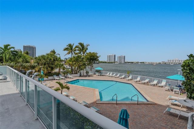 2841 NE 163rd Street 802, North Miami Beach, FL 33160