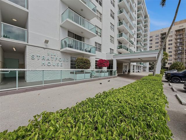 2841 NE 163rd Street 802, North Miami Beach, FL 33160